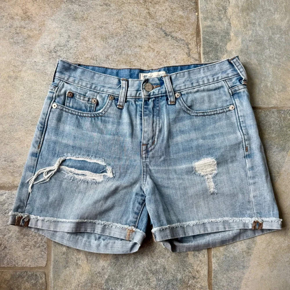 Madewell Distressed High-Rise Denim Shorts Size 25 – Y2K Vintage Light Wash